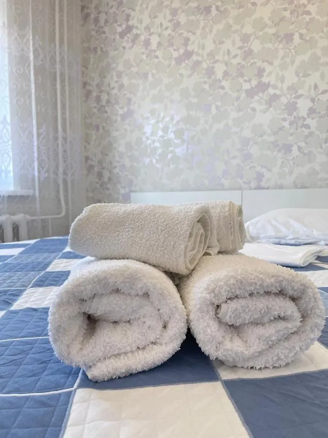 4Х Комнатная Apartman Asztana